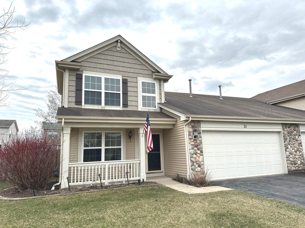 31 Boathouse Road, Pingree Grove, IL 60140 BHGRE