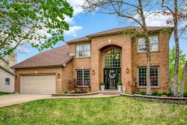 537 Arbor Lane, Oswego, IL 60543