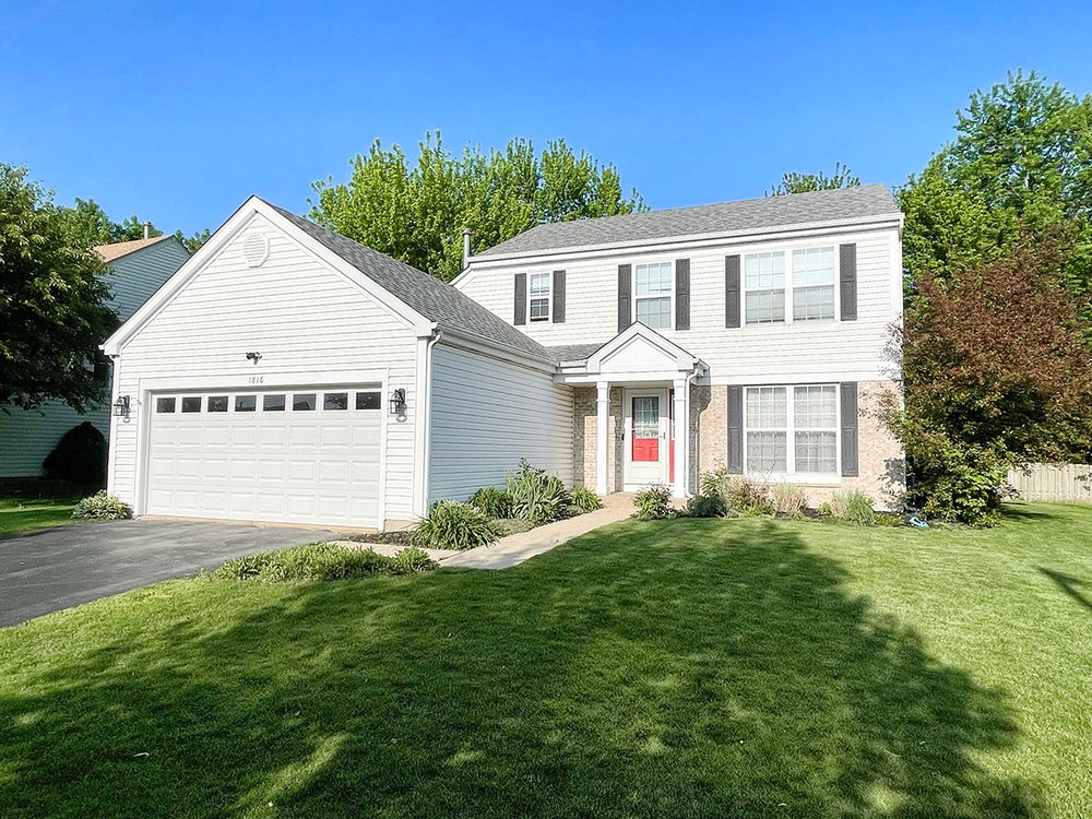 1816 Van Dyke Lane, Carpentersville, IL 60110 - BHGRE