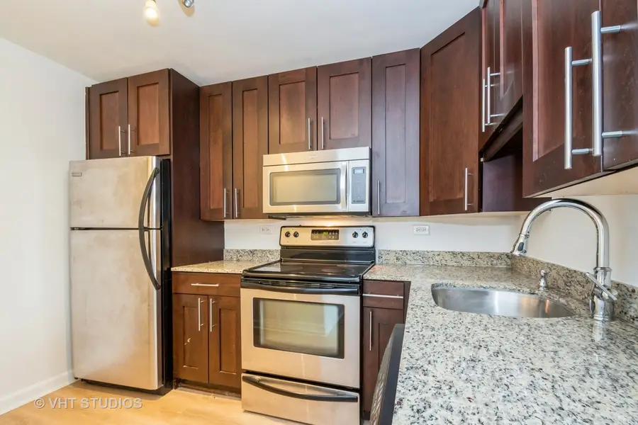 3033 N Sheridan Road #910, Chicago, IL 60657 - #3