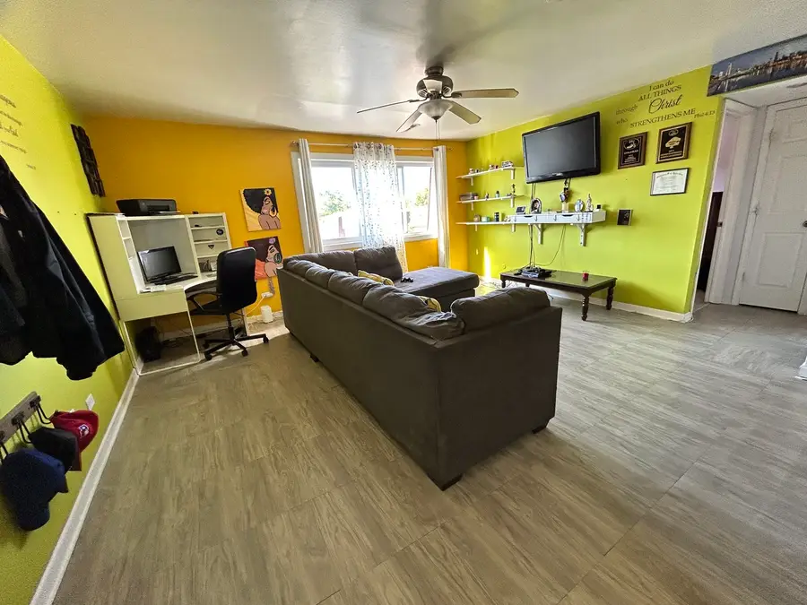 10440 Natoma Avenue #11, Chicago Ridge, IL 60415 - Image #3