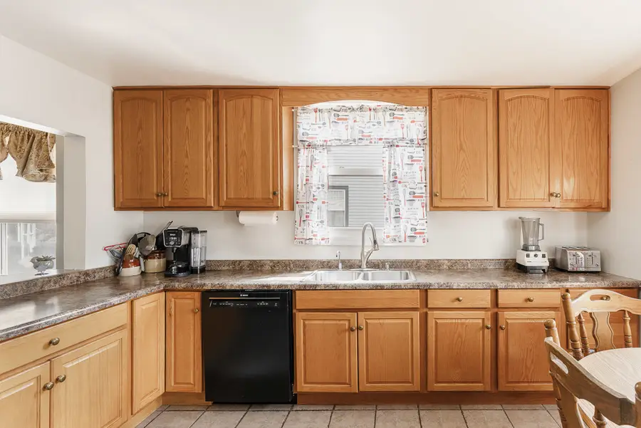 2450 N Central Park Avenue, Chicago, IL 60647 - #2