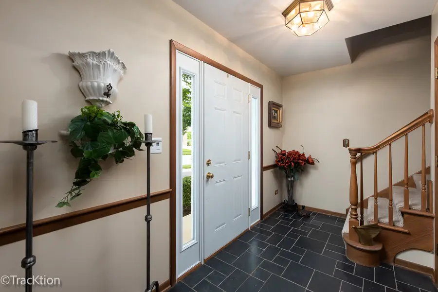 1229 W Bauer Road, Naperville, IL 60563 - #3