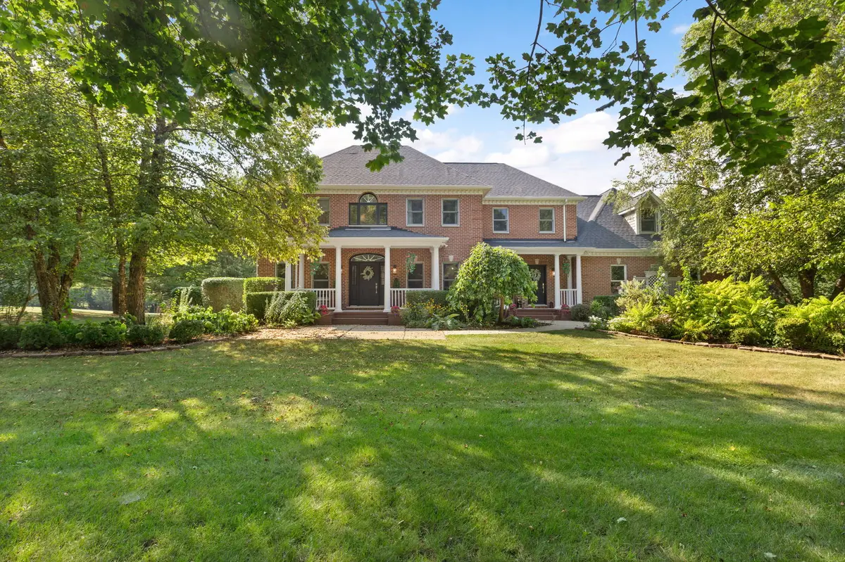 6N004 Westwood Lane, Saint Charles, IL 60175 - #1