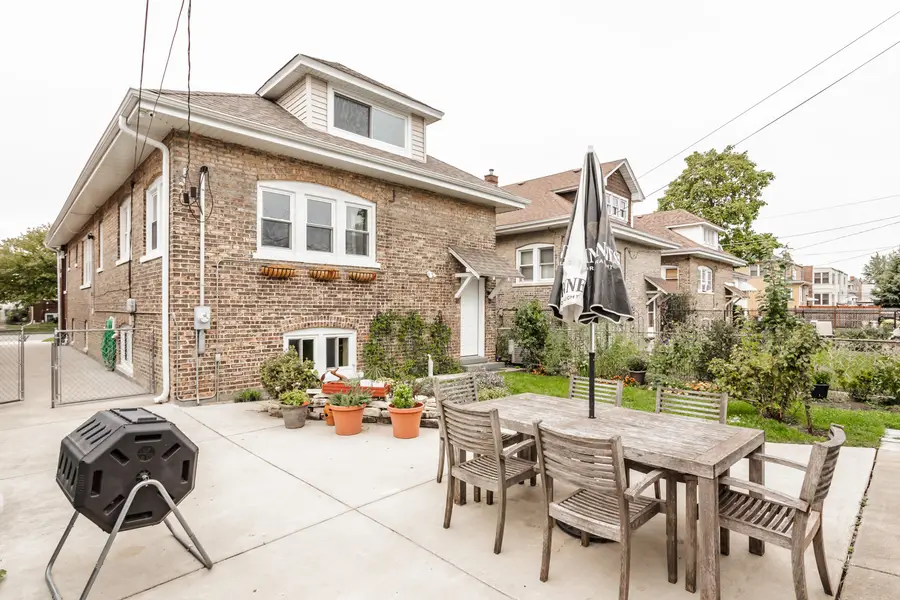 2311 Scoville Avenue, Berwyn, IL 60402 - Image #2