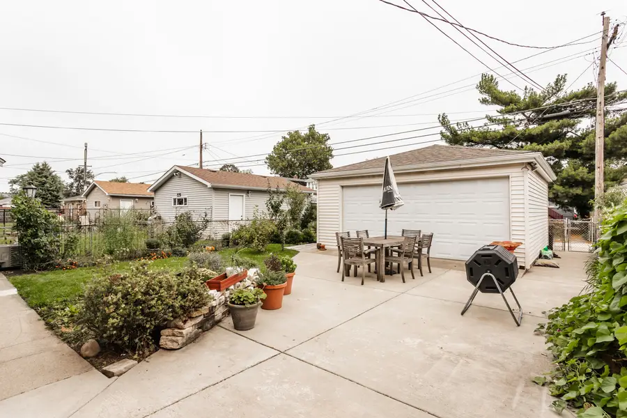 2311 Scoville Avenue, Berwyn, IL 60402 - Image #3