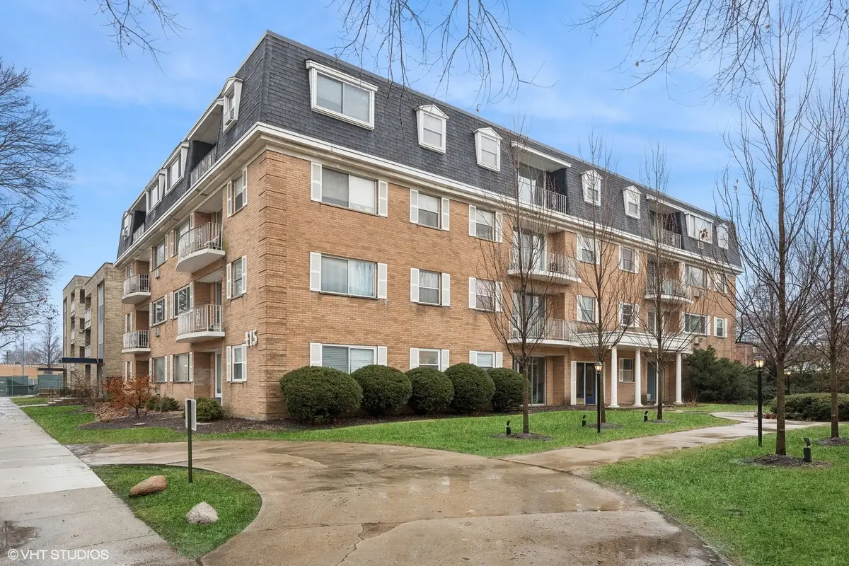 415 Wesley Avenue #24, Oak Park, IL 60302 - Image #1