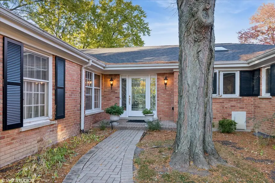 1680 Pheasant Trail, Inverness, IL 60067 - Image #3