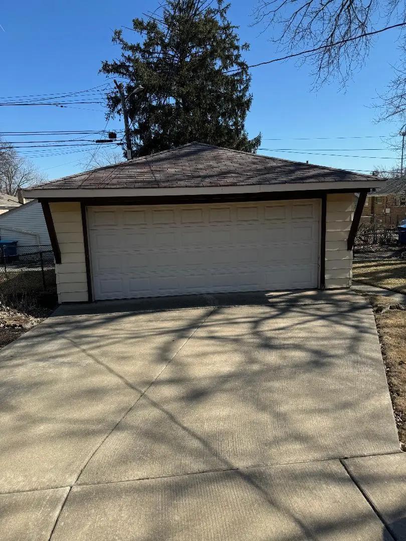 Address Withheld By Seller, Calumet Park, IL 60827 - #2