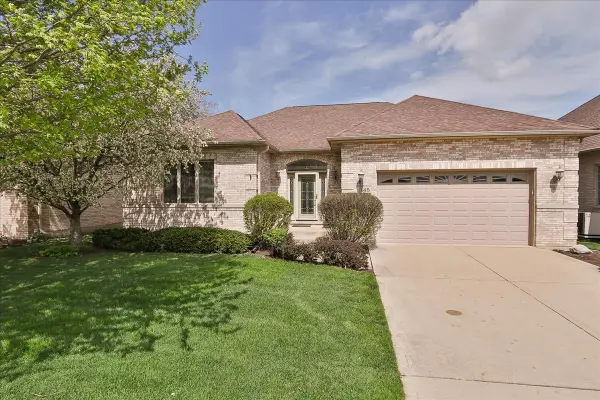 145 Rose Drive, Bloomingdale, IL 60108
