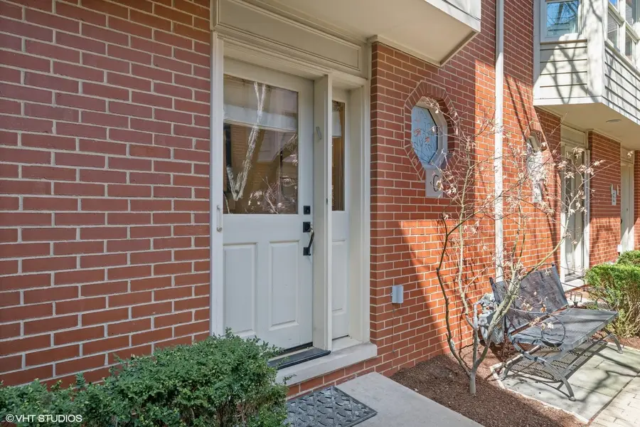 1881 N Poe Street #C, Chicago, IL 60614 - #3