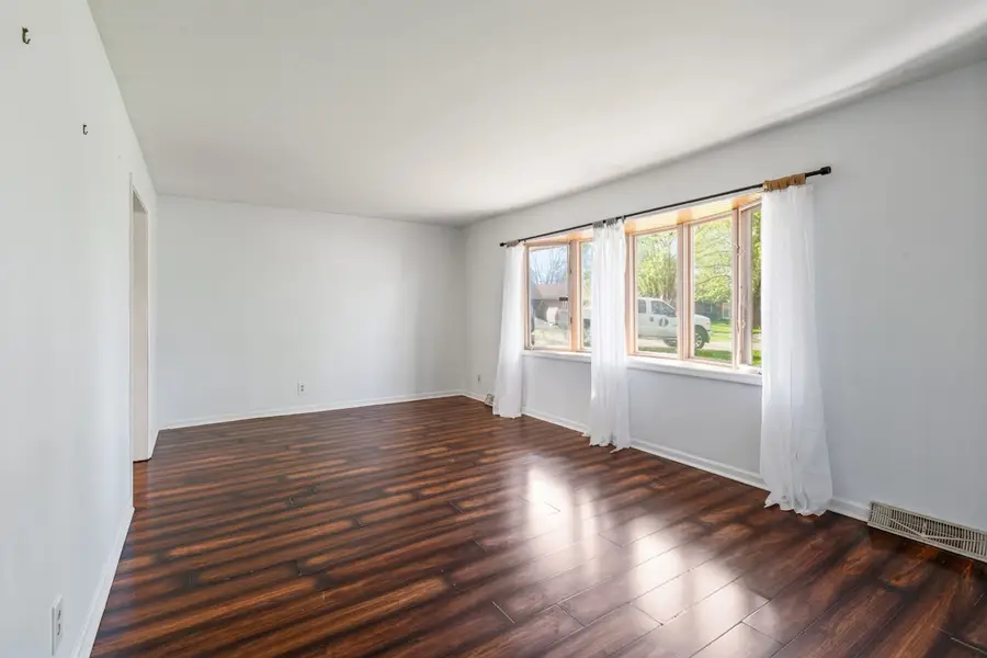 Address Withheld By Seller, Aurora, IL 60506 - #3