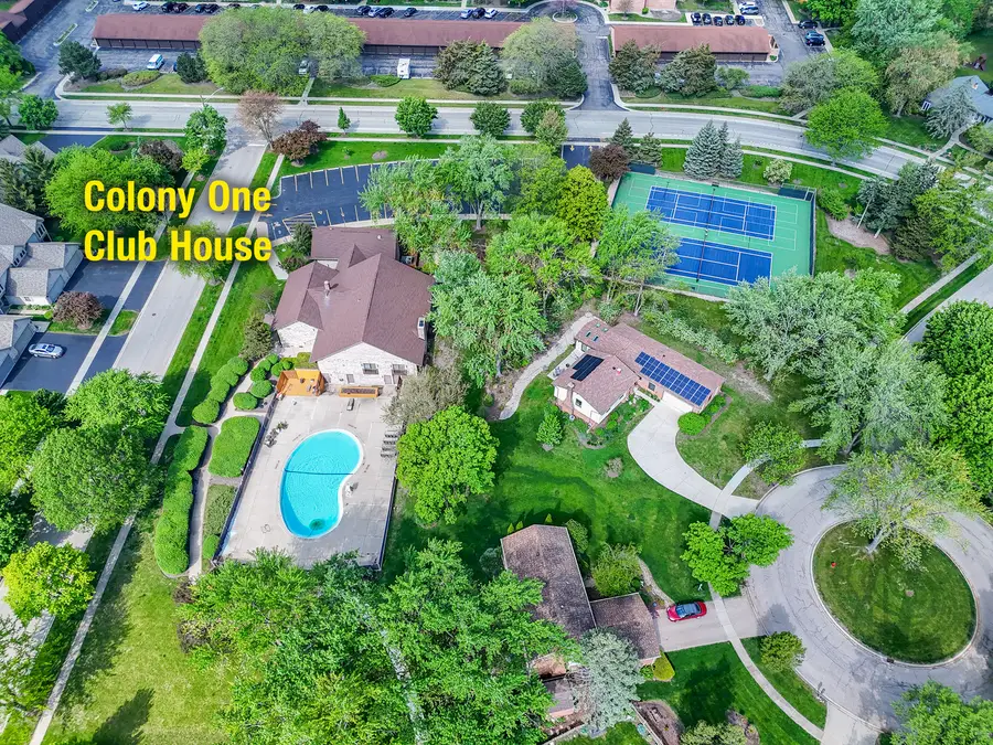 650 Cress Creek Lane, Crystal Lake, IL 60014 - Image #2