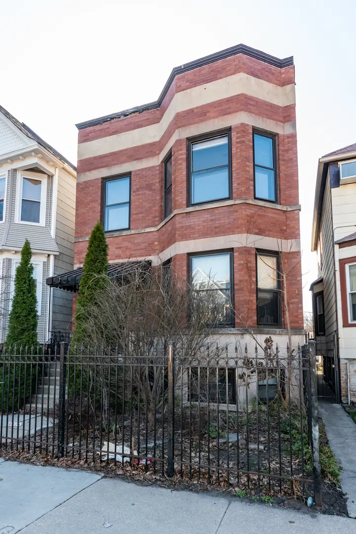 4612 N Claremont Avenue, Chicago, IL 60625 - #2