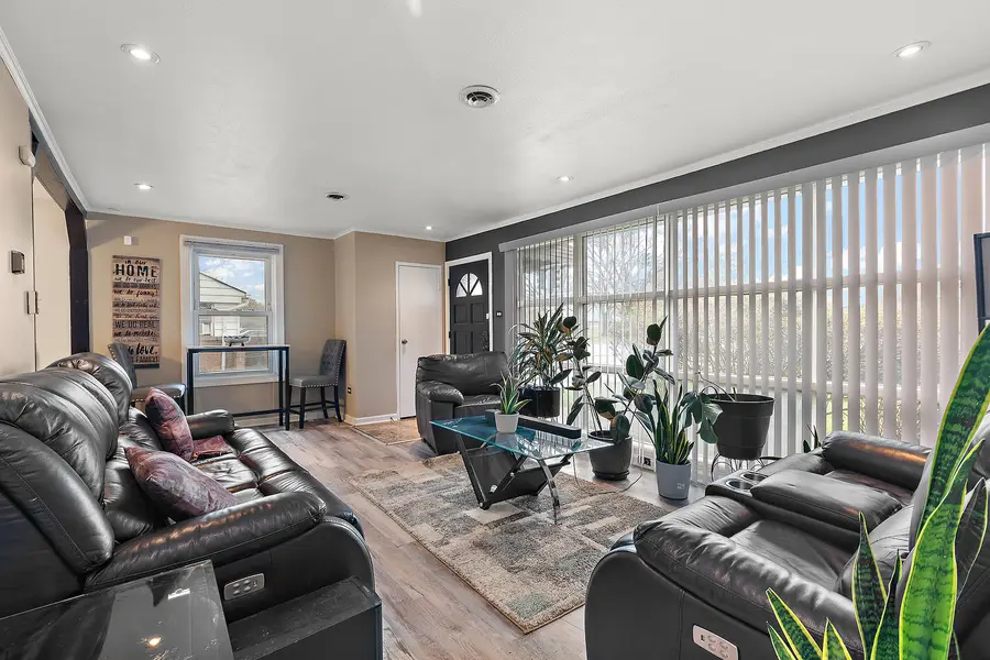 303 Sauk Trail, Park Forest, IL 60466 - Image #3