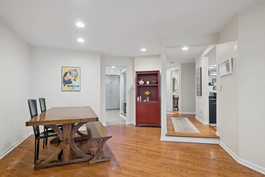 Address Withheld By Seller, Northbrook, IL 60062 - #2