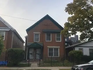 Address Withheld By Seller, Chicago, IL 60612
