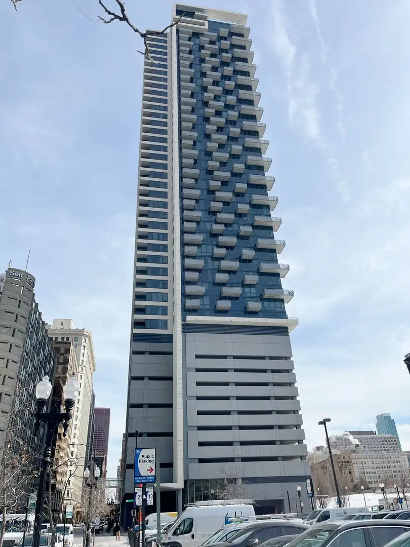 235 W Van Buren Street #2908, Chicago, IL 60607 - #1
