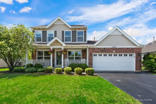 10419 Evendale Road, Huntley, IL 60142