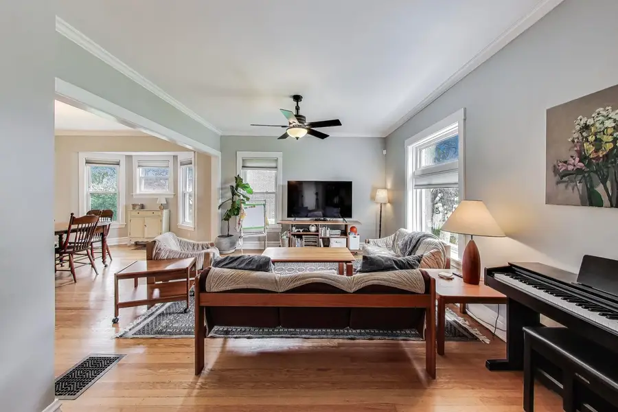 36 E Touhy Avenue, Park Ridge, IL 60068 - #2