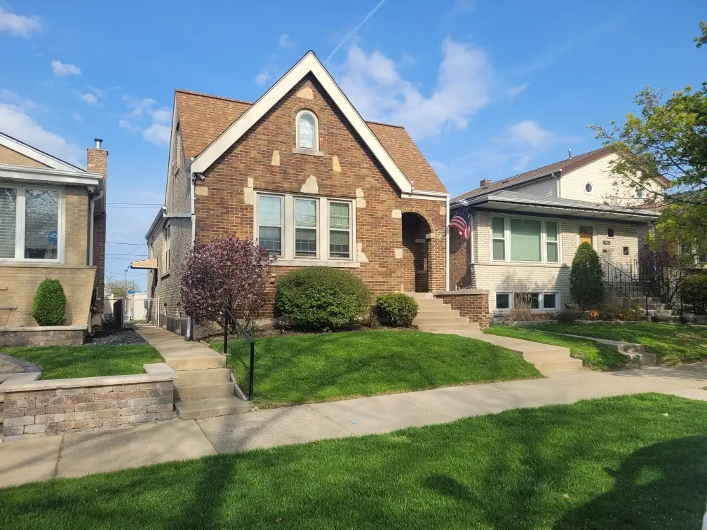 6546 S Keating Avenue, Chicago, IL 60629 - Image #1