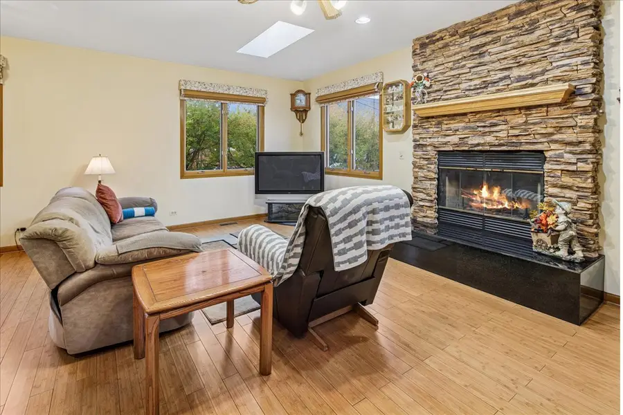 7531 W Cleveland Street, Niles, IL 60714 - Image #3