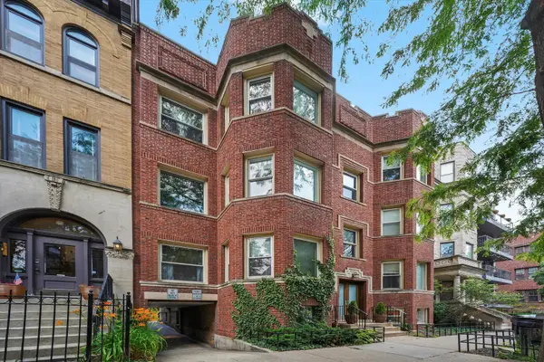 716 W Barry Avenue #3, Chicago, IL 60657
