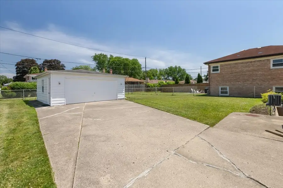 8841 Menard Avenue, Morton Grove, IL 60053 - Image #3