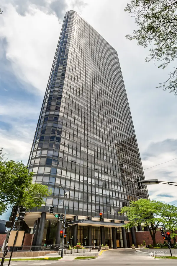 5415 N Sheridan Road #3402, Chicago, IL 60640