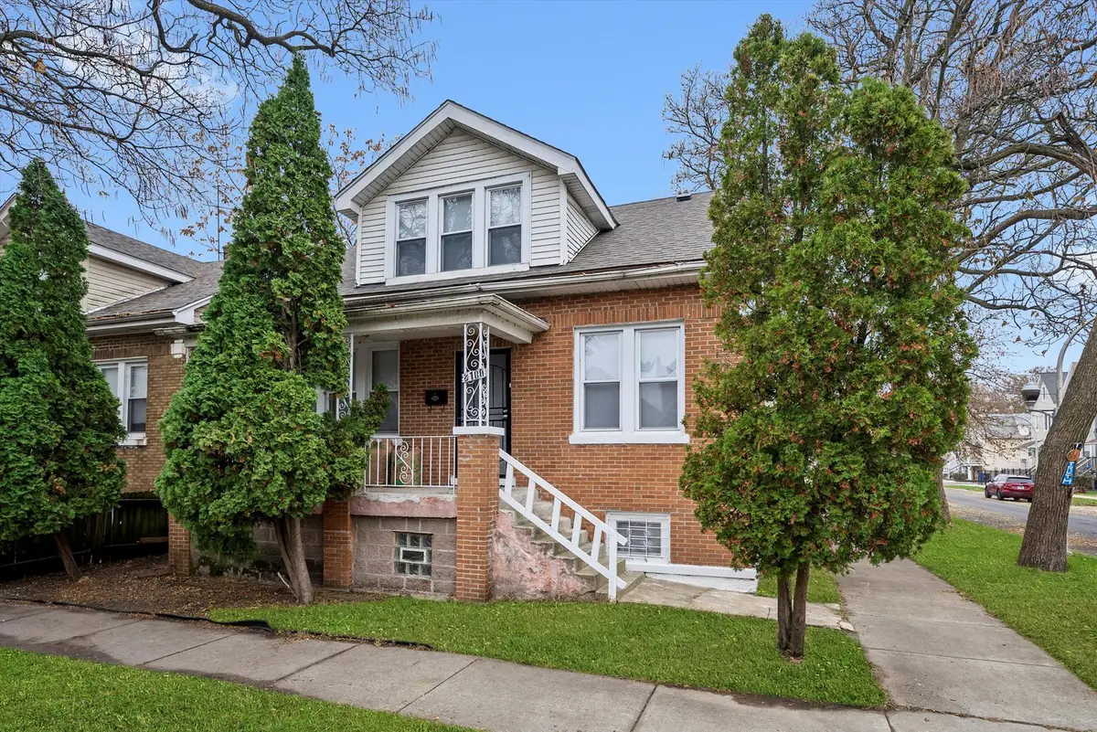 8100 S Houston Avenue, Chicago, IL 60617 - Image #1