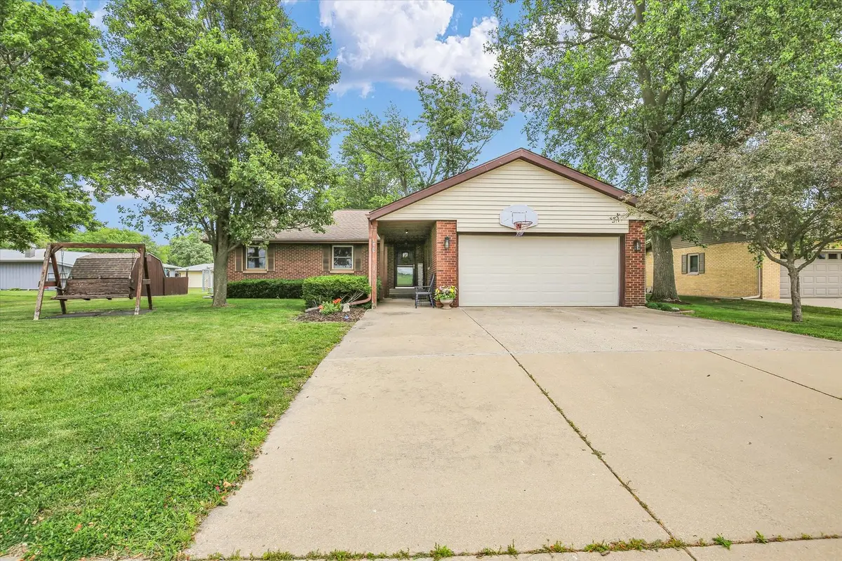 210 N Prospect Avenue, Savoy, IL 61874 - #1