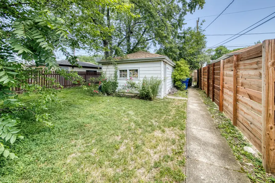 6211 N Kildare Avenue, Chicago, IL 60646 - Image #3