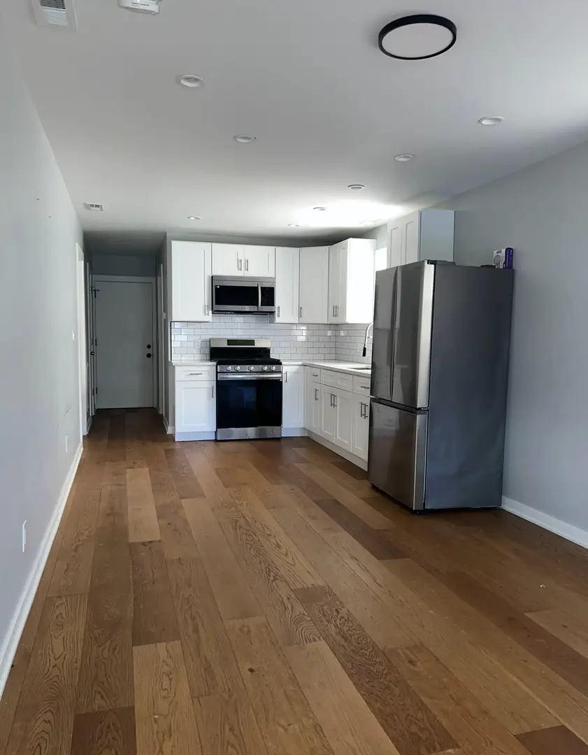 11315 S Avenue G, Chicago, IL 60617 - Image #2