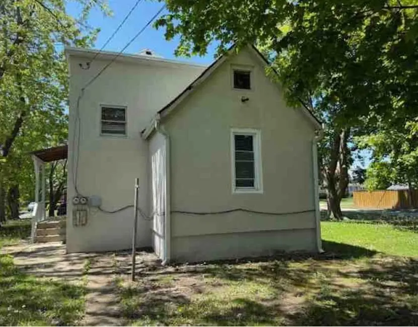 1617 Grove Avenue, North Chicago, IL 60064 - #3
