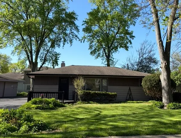 Address Withheld By Seller, Lombard, IL 60148