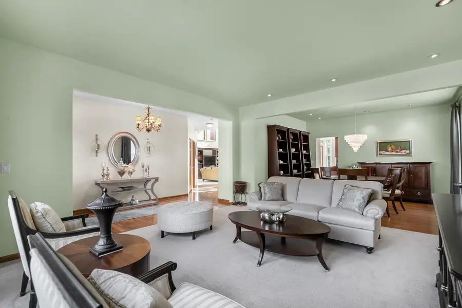 865 Sterling Heights Drive, Antioch, IL 60002 - Image #3