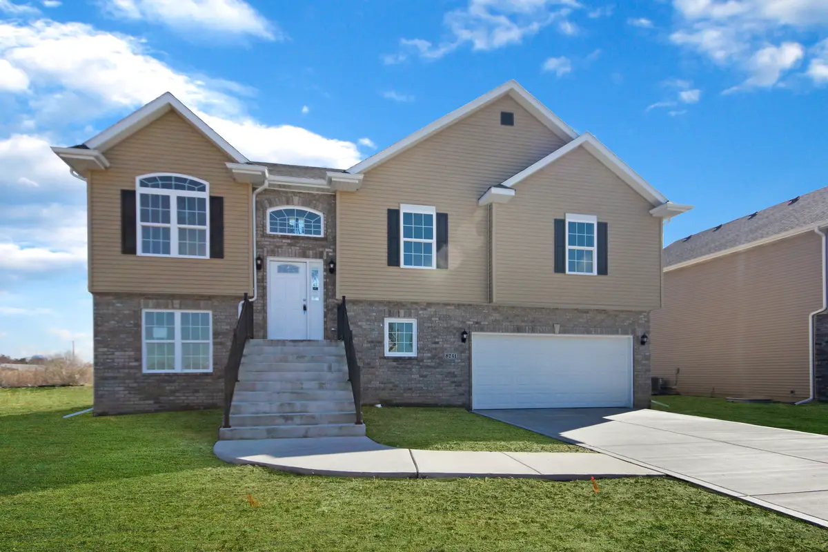 8241 Dylan Drive, Merrillville, IN 46410 - #1