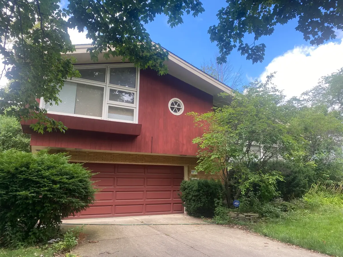 9010 Keeler Avenue, Skokie, IL 60076 - Image #1