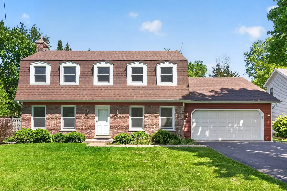 272 S Forest Avenue, Batavia, IL 60510 - #1