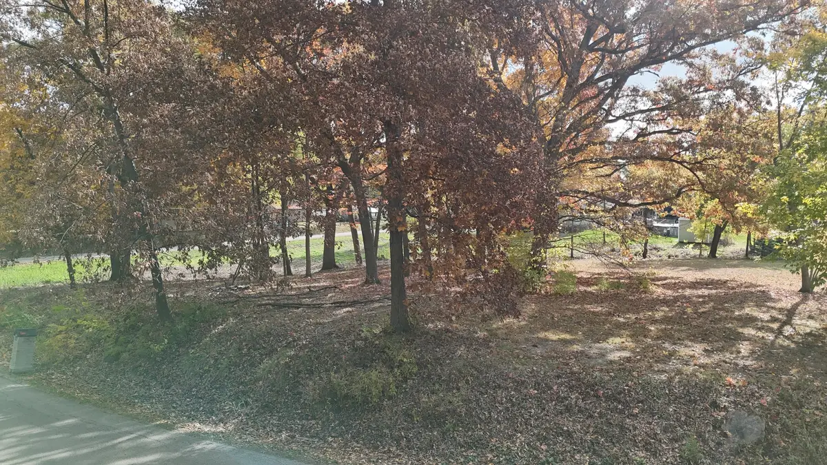 867 & 868 Lake Holiday Drive, Lake Holiday, IL 60548 - Image #1