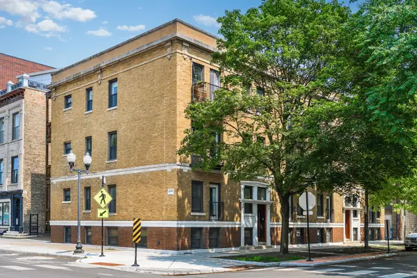 Address Withheld By Seller, Chicago, IL 60613