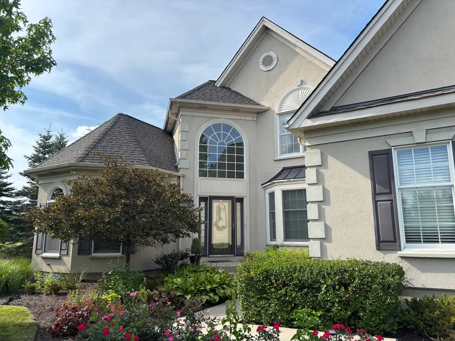 2 Wood Oaks Drive, South Barrington, IL 60010 - Image #2