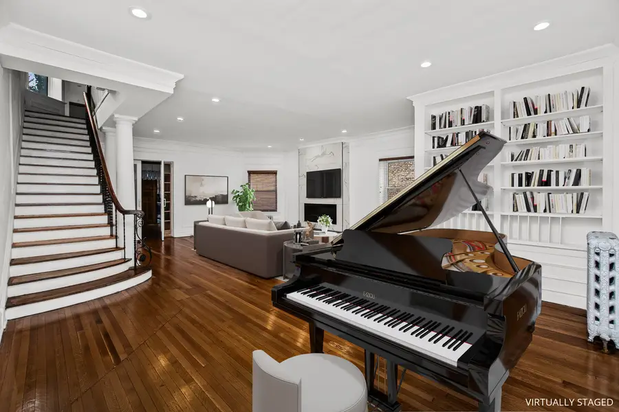 823 E Drexel Square, Chicago, IL 60615 - Image #2