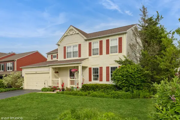 853 Savanna Springs Drive, Lake Villa, IL 60046