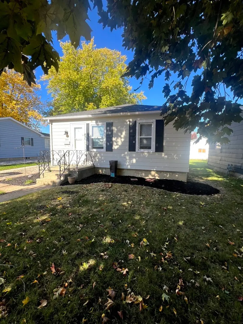 914 E Benton Street, Morris, IL 60450 - Image #1