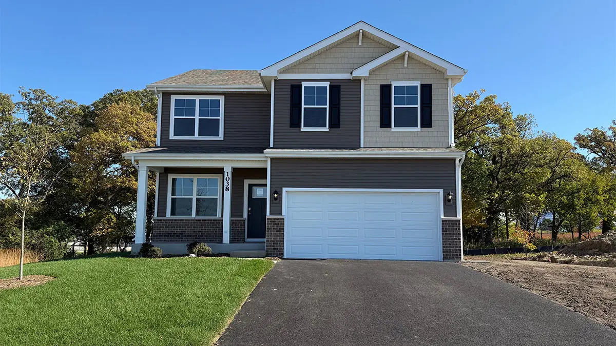 1038 Emerald Drive, Montgomery, IL 60538 - Image #1