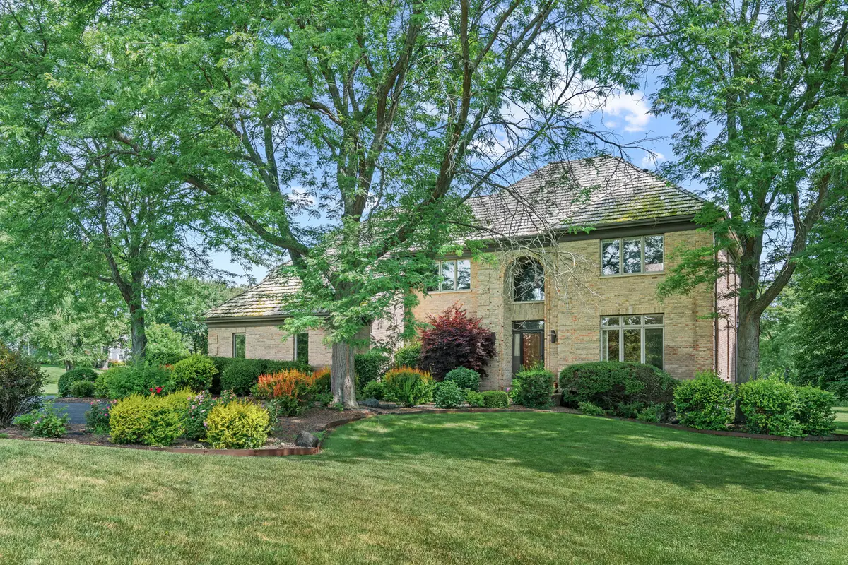 5420 Belmont Court, Libertyville, IL 60048 - Image #1
