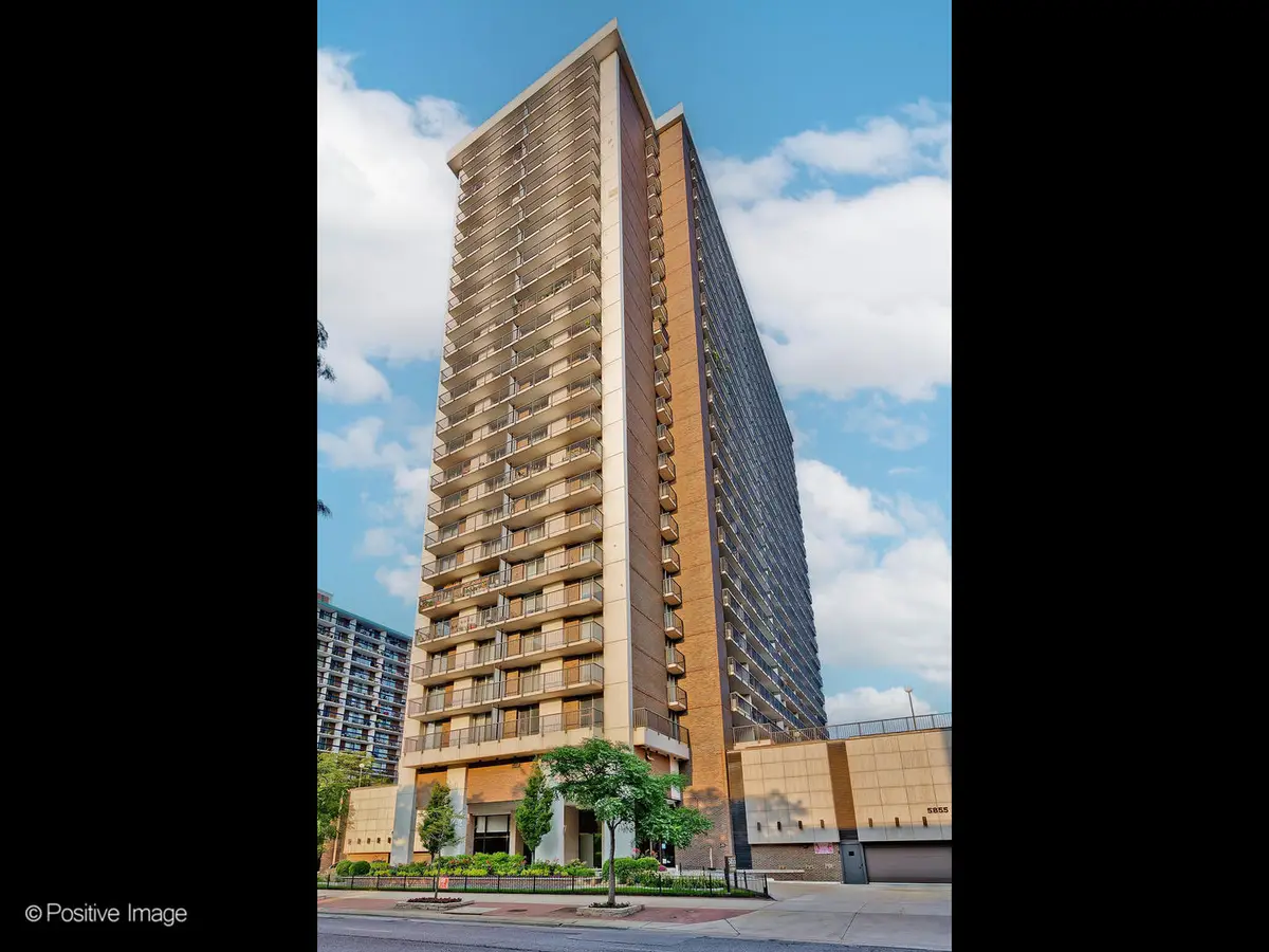 5855 N Sheridan Road #17D, Chicago, IL 60660 - Image #1