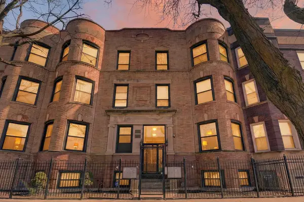 5207 S Indiana Avenue #1, Chicago, IL 60615