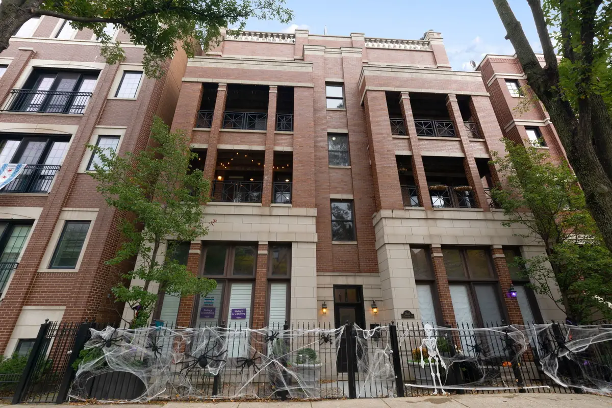 3843 N Southport Avenue #2N, Chicago, IL 60613 - Image #1